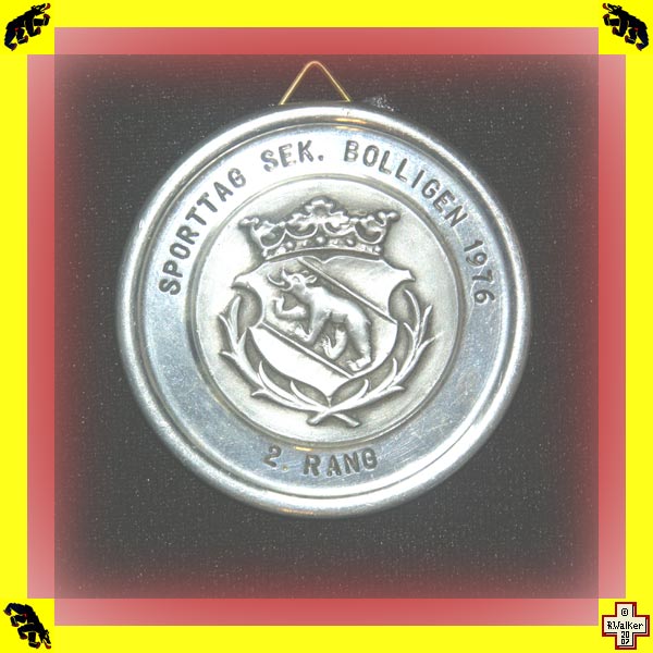 Photo: Bern Bear on on pewter (Zinn) plaque award, 2nd place, sports day, Bolligen, 1976.